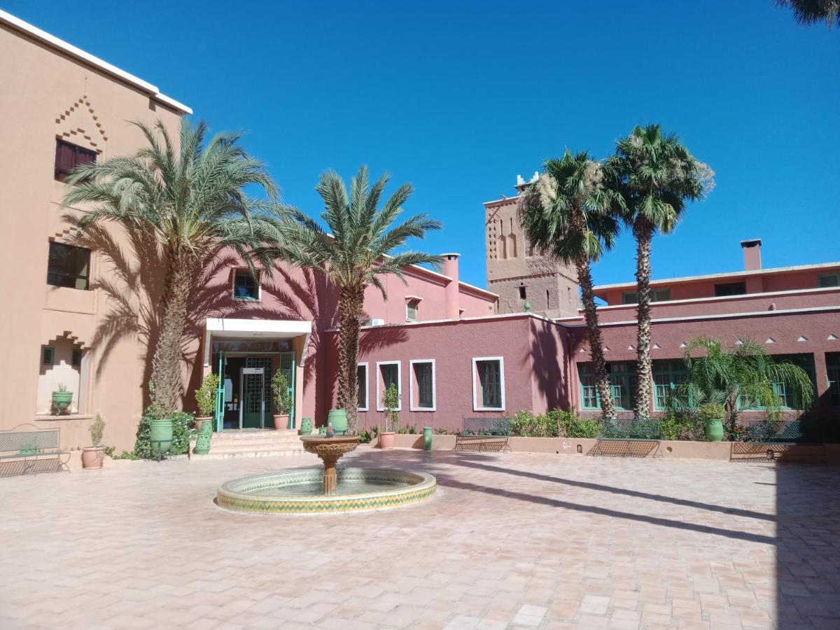 肯兹阿霍酒店 瓦尔扎扎特 外观 照片