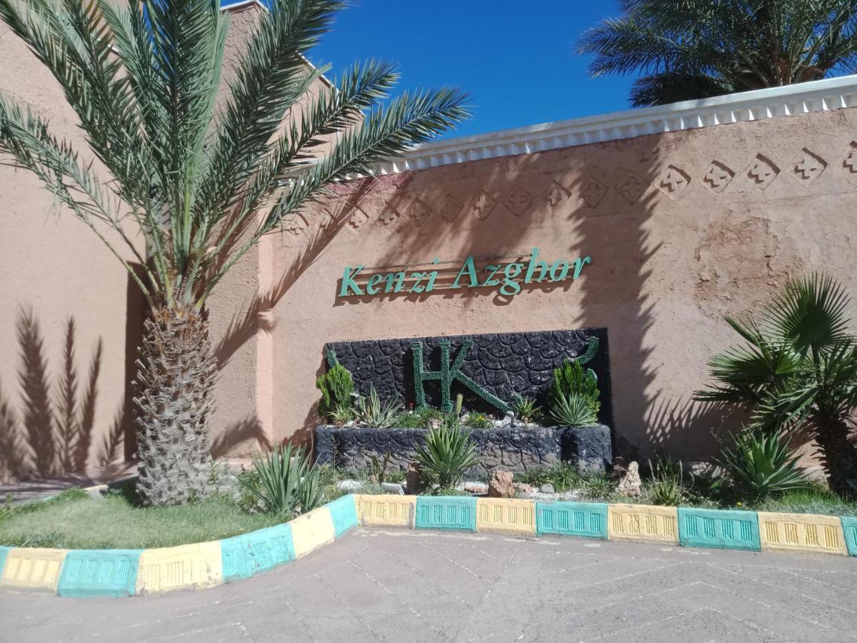 肯兹阿霍酒店 瓦尔扎扎特 外观 照片